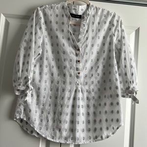 Ladies blouse three-quarter length sleeve